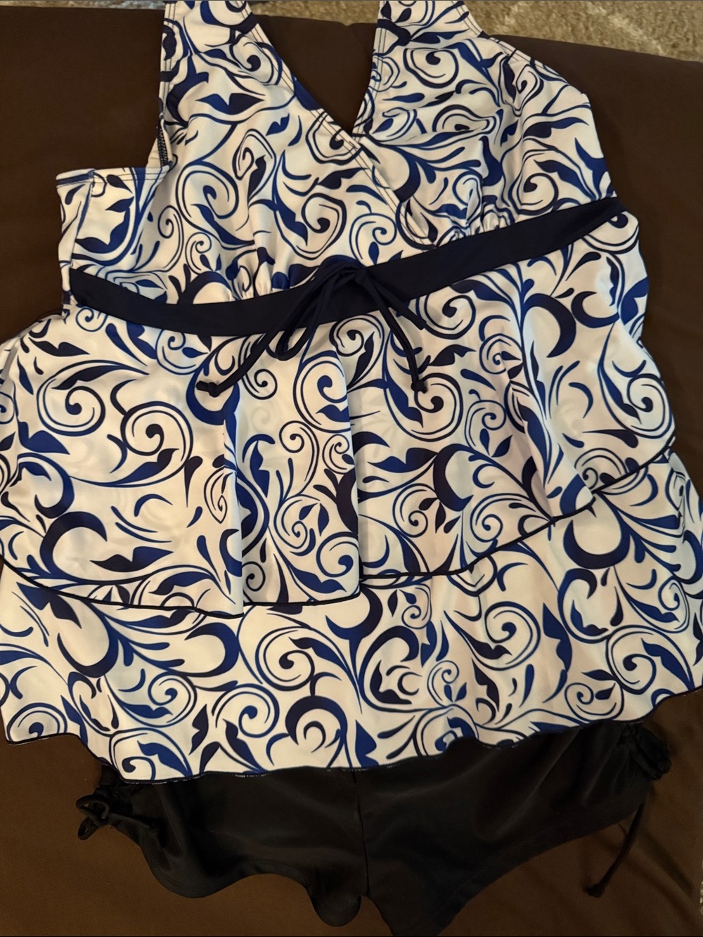 NWOT Size XXL Blue & White Swirl Tankini with Black Bottoms - Picture 13 of 13